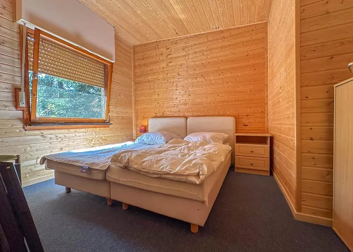 בית נופש Wood Brandscheid (Bitburg-Prum)